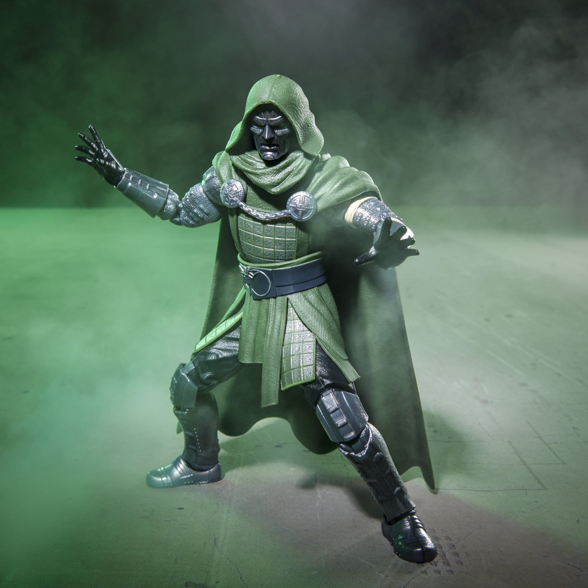 Doctor Doom | Avengers: Doomsday Marvel Legends | Actionfigur 15 cm