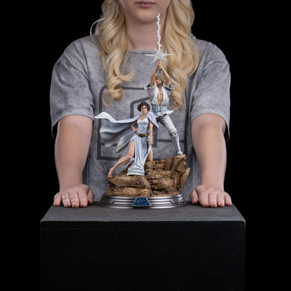 VORBESTELLUNG - Star Wars Deluxe Art Scale Statue 1/10 Luke and Leia 41 cm