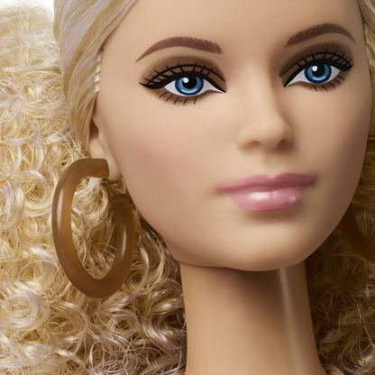 Barbie Signature Doll Barbie Basics - Model No. 07