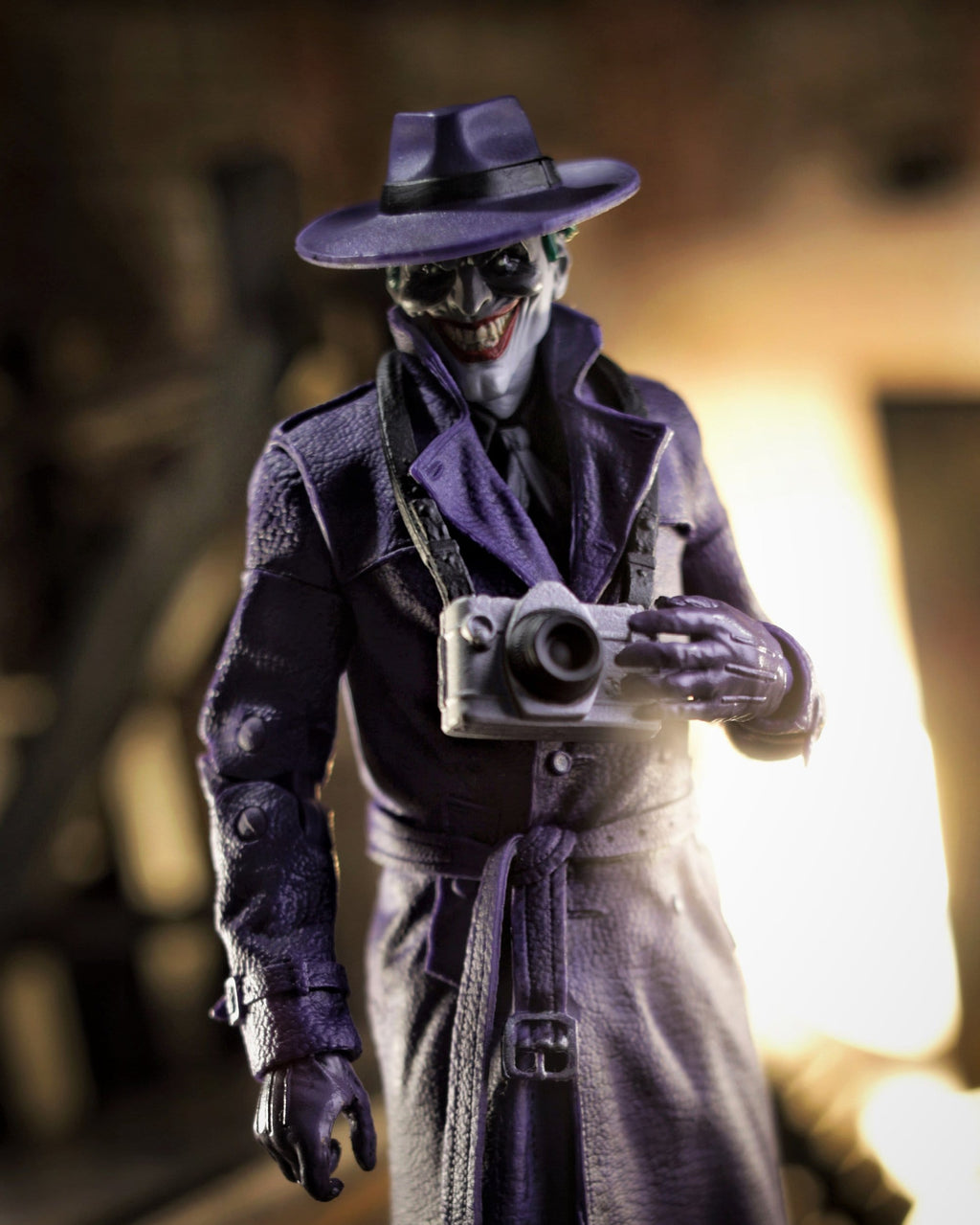 DC Multiverse McFarlane Vault Collection Actionfigur The Joker (The Comedian) (Batman - Three Jokers) 18 cm